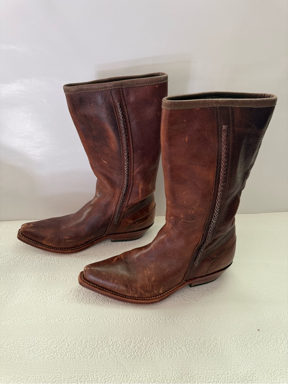 Loblan vintage woman, cowboy boots size 38
